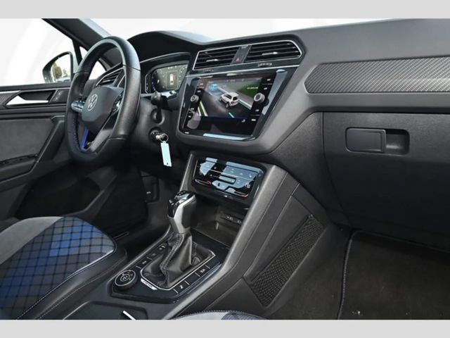Volkswagen Tiguan 2.0 TSI DSG