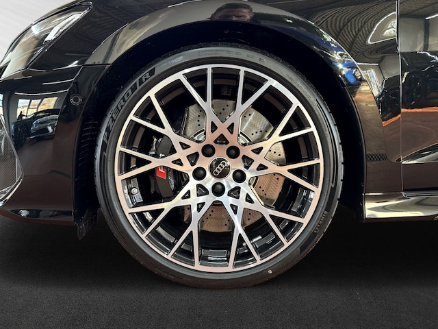 Audi RS3 Quattro S-Tronic Sedan