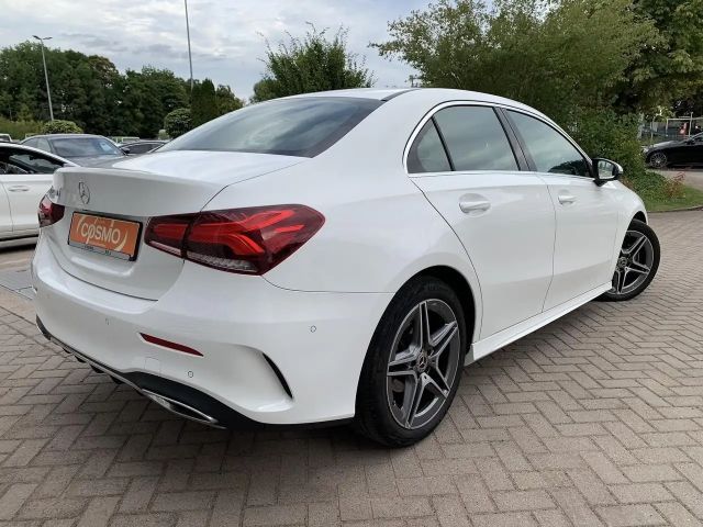 Mercedes-Benz A 200 AMG Line