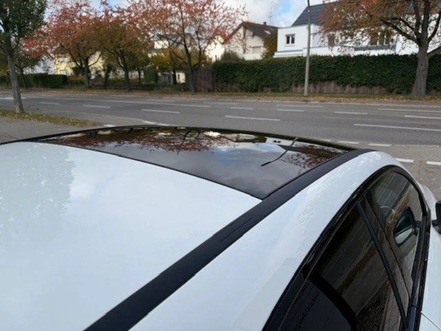 Mercedes-Benz A 35 AMG AMG Line