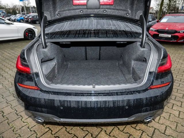 BMW 330 330i M-Sport Sedan