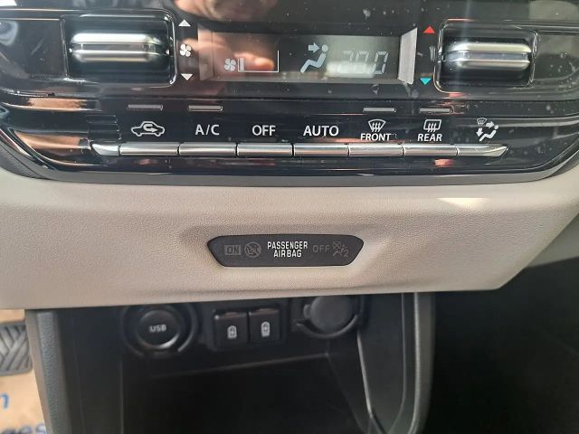 Suzuki Swift Flash Hybrid