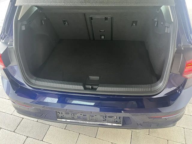 Volkswagen Golf DSG Life Plus