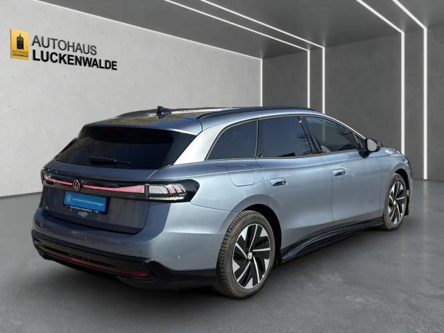 Volkswagen ID.7 IQ.Drive Pro