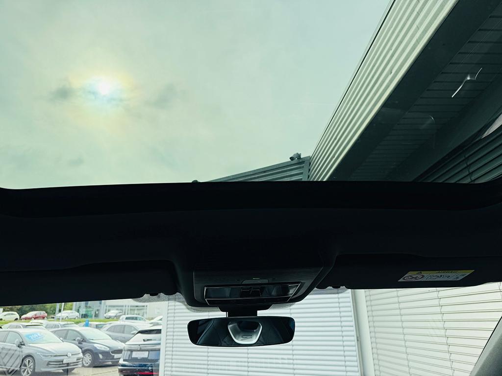 Volkswagen Tayron 2.0 TDI 4Motion DSG R-Line