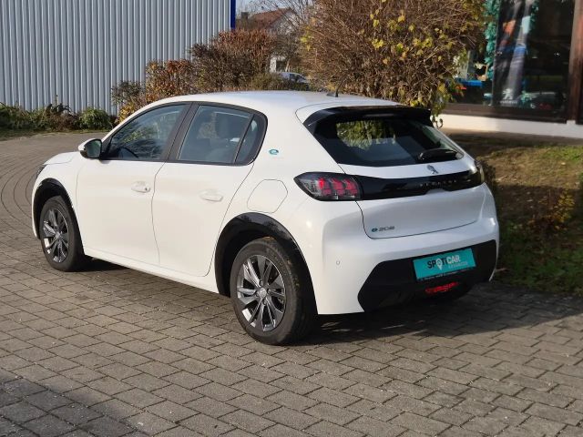 Peugeot E-208 Active Pack
