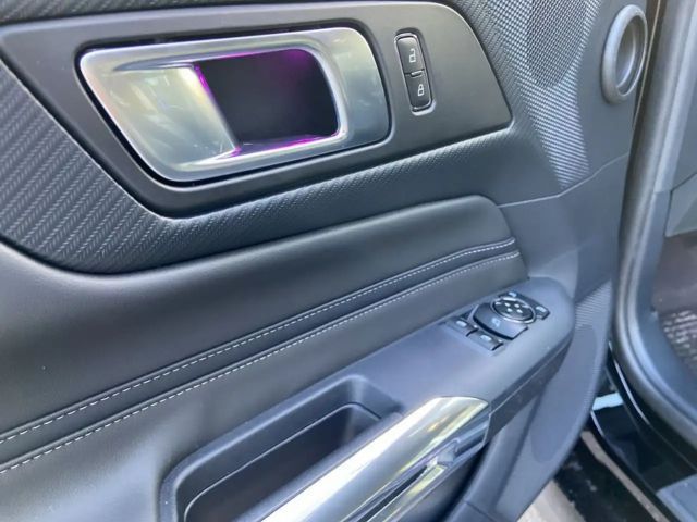 Ford Mustang Fastback GT 5.0 V8