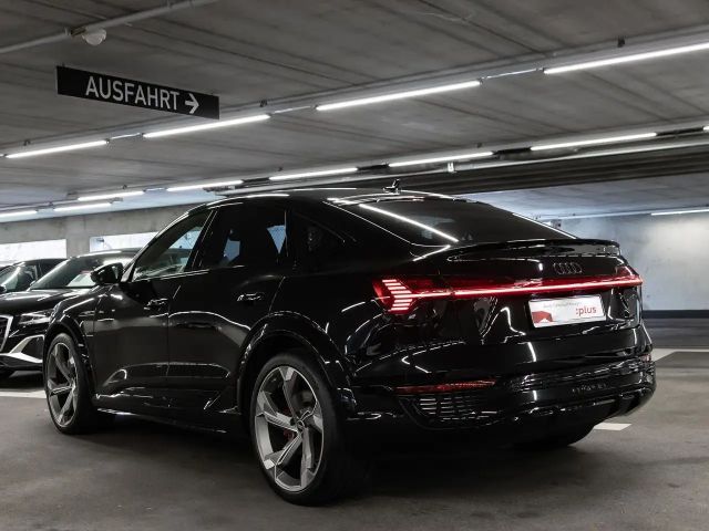 Audi Q8 370 kW