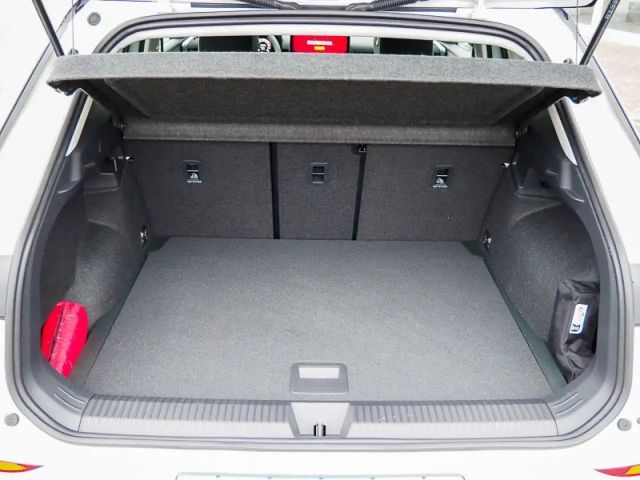 Volkswagen T-Roc 1.5 eTSI DSG Life