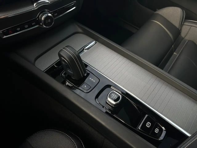 Volvo XC60 Geartronic R-Design