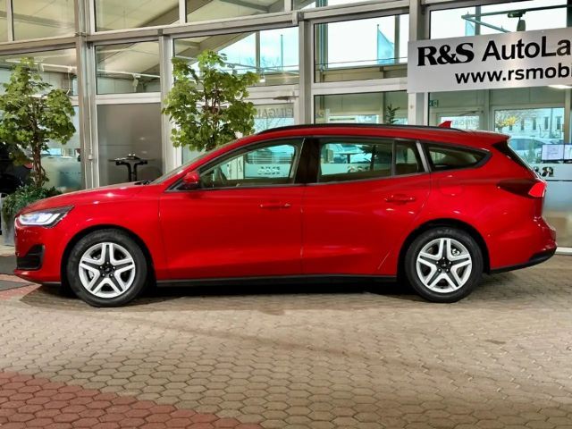 Ford Focus Cool & Connect