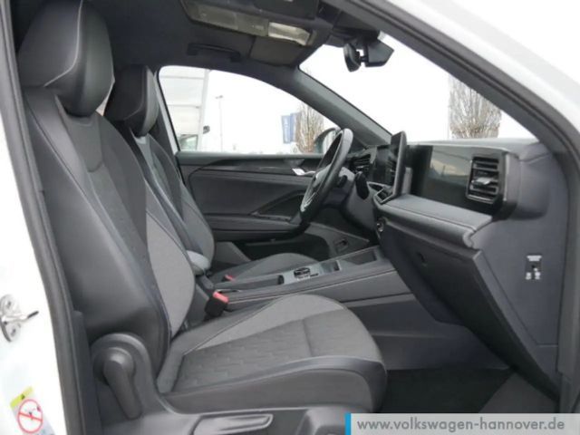Volkswagen Tiguan 1.5 eTSI DSG IQ.Drive