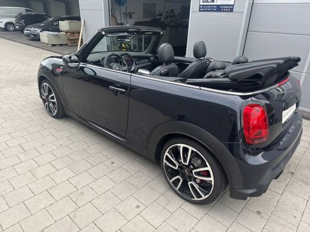 MINI John Cooper Works Cabrio John Cooper Works Cabrio Aut. JCW Trim LED Navi