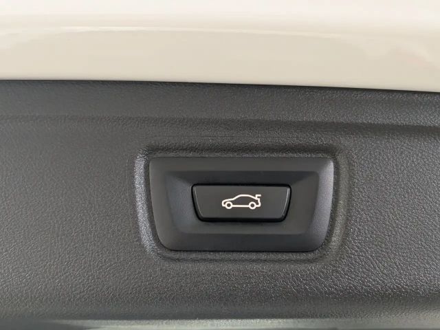 BMW 330 330e M-Sport