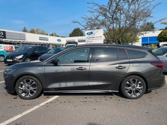 Ford Focus ST Line Wagon