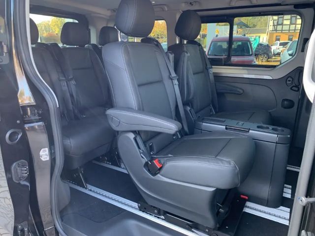 Renault Trafic Blue EDC Spaceclass