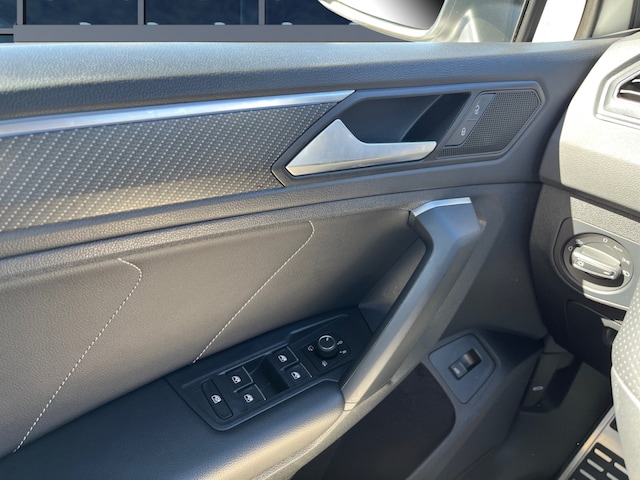 Volkswagen Tiguan 2.0 TSI 4Motion DSG R-Line