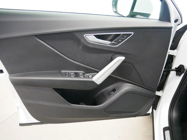 Audi Q2 30 TFSI S-Line