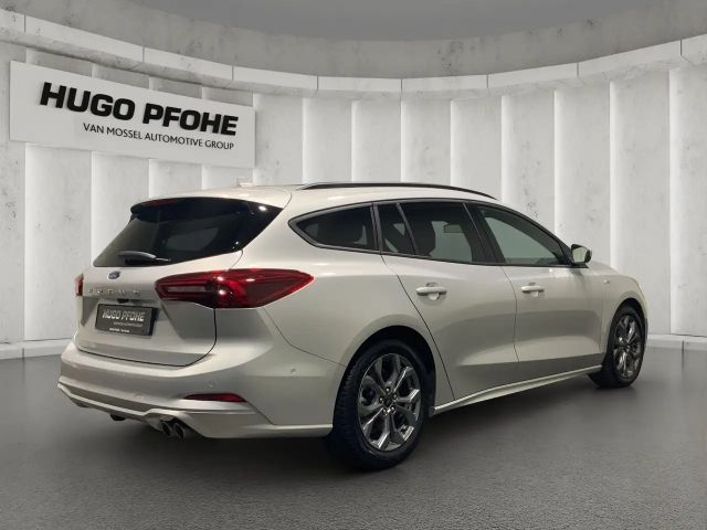 Ford Focus EcoBoost ST Line
