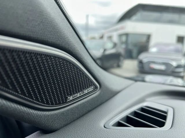 Volkswagen Tiguan 2.0 TSI R-Line