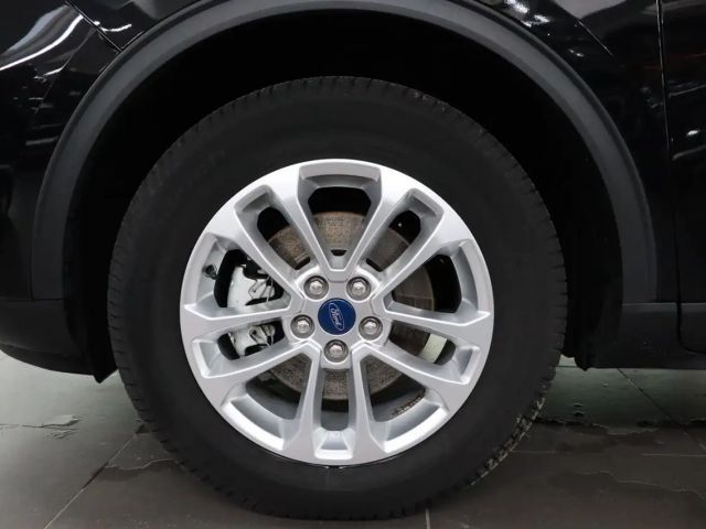 Ford Kuga Hybrid Titanium