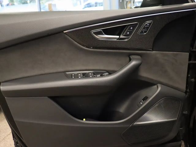 Audi SQ8 4.0 TFSI Business Quattro