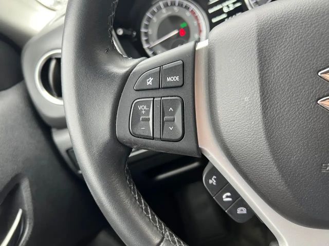 Suzuki Vitara Shine