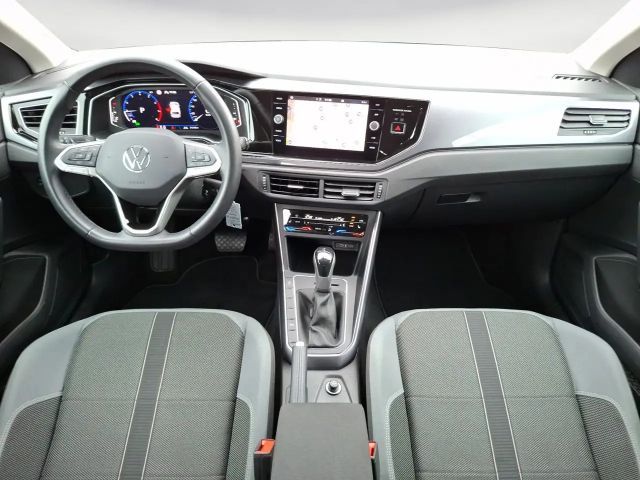 Volkswagen Polo 1.0 TSI DSG Style