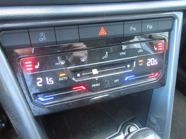 Volkswagen T-Roc 1.5 TSI DSG IQ.Drive