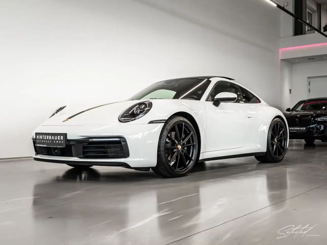 Porsche 992 4 Carrera Coupé