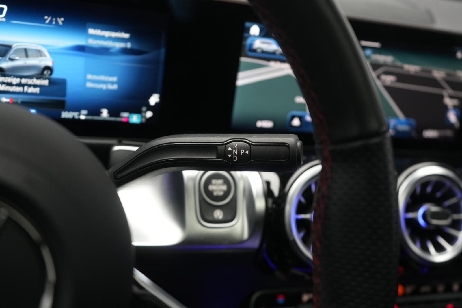 Mercedes-Benz GLB 220 AMG Line GLB 220 d