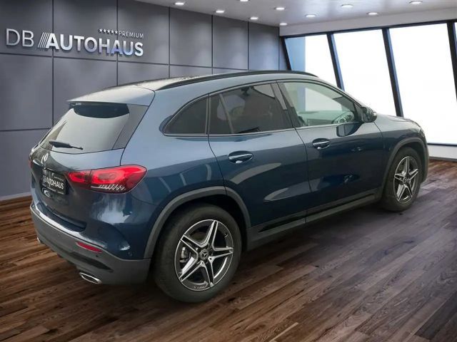 Mercedes-Benz GLA 200 GLA 200 d