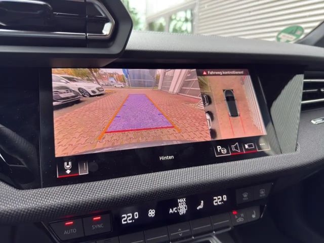 Audi A3 45 TFSI Hybride S-Line Sedan