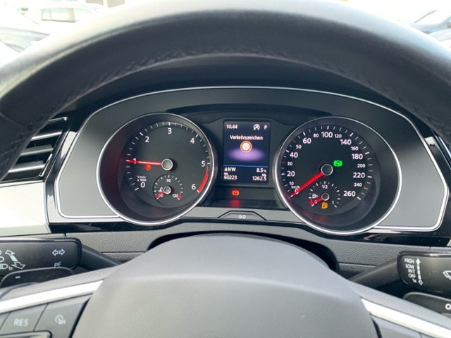 Volkswagen Passat 2.0 TDI Business DSG Variant