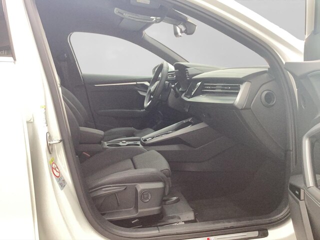 Audi A3 30 TFSI S-Line S-Tronic Sportback