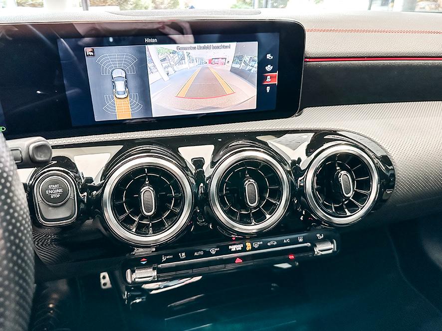 Mercedes-Benz CLA 250 CLA 250 e