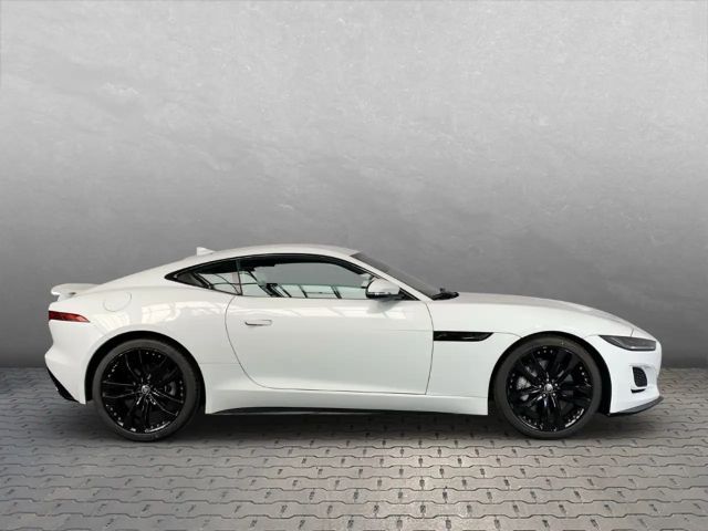 Jaguar F-Type Coupe P300