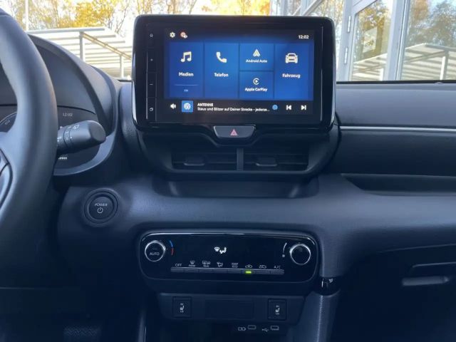 Toyota Yaris Hatchback Hybride VVT-i