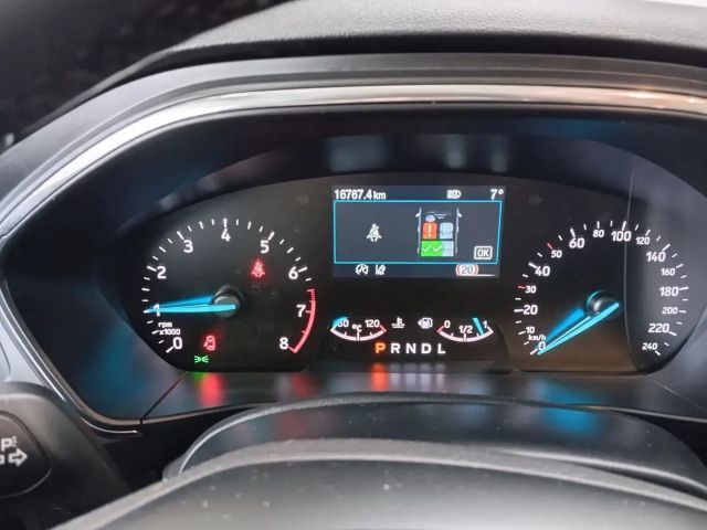 Ford Focus / Pano. / AT / AHK / Sitz-Lenkradheizung