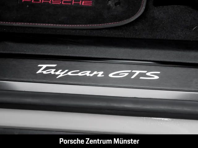 Porsche Taycan GTS Sport Turismo