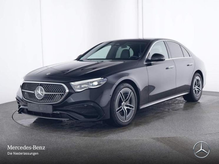 Mercedes-Benz E 220 AMG Line E 220 d Sedan