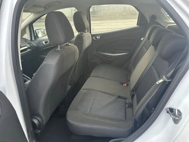 Ford EcoSport Cool & Connect