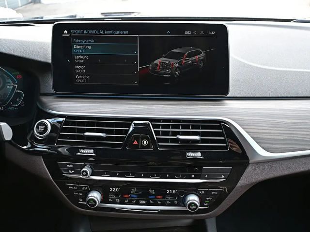 BMW 530 530e Touring xDrive