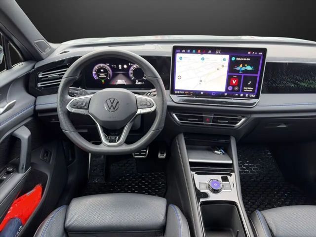 Volkswagen Tiguan 4Motion R-Line