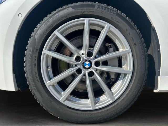 BMW 330 330d M-Sport Touring xDrive