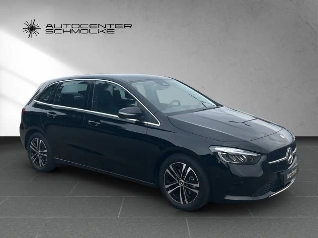 Mercedes-Benz B 180 Progressive