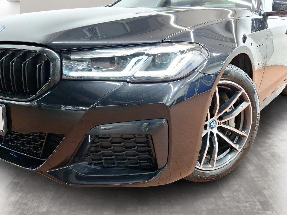 BMW 545 545e Sedan xDrive