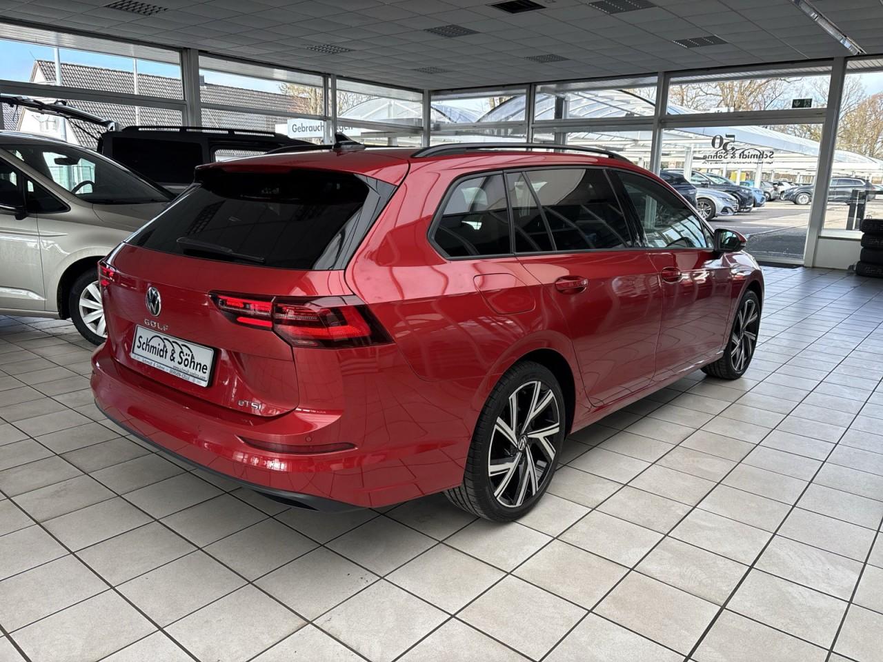 Volkswagen Golf 1.5 eTSI Golf VIII Life