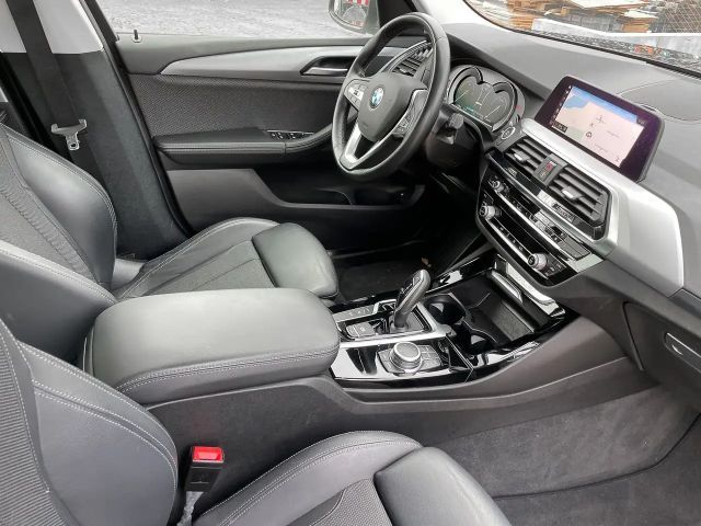 BMW X3 xDrive30e