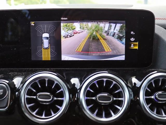 Mercedes-Benz EQA 250 AMG Line Advanced